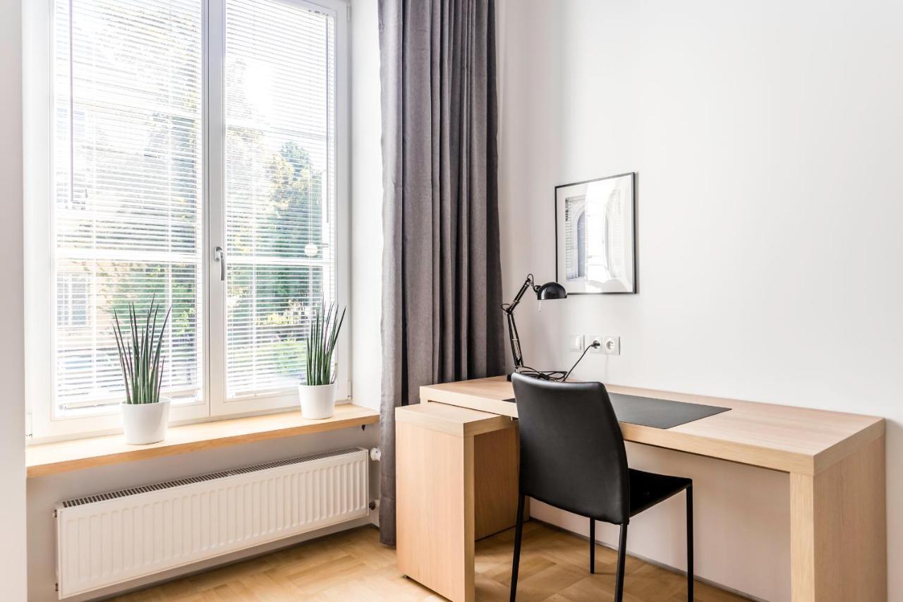 P&O Serviced Apartments Warecka Street Varsovie Extérieur photo